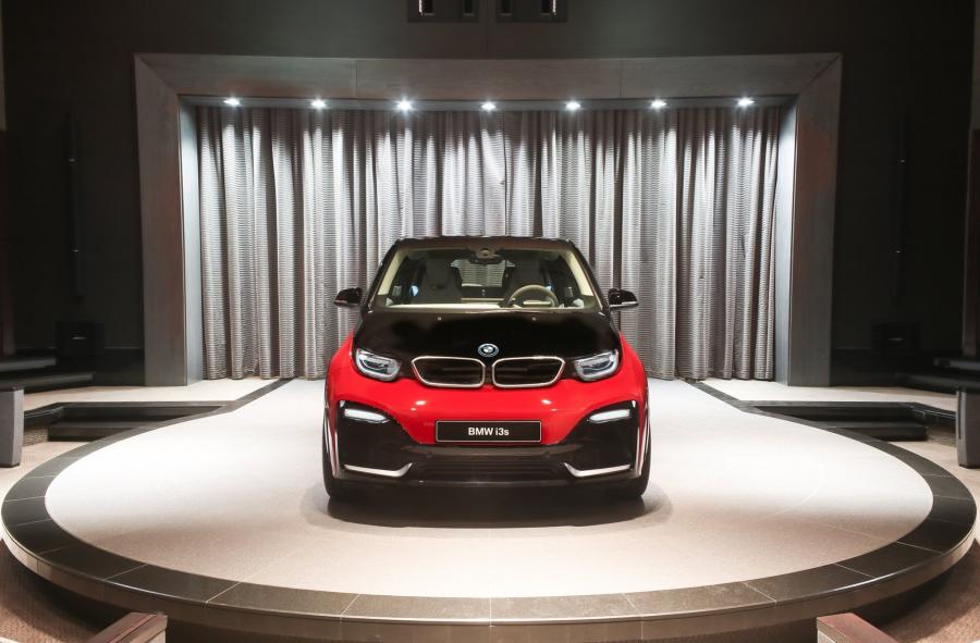  BMW i3s (I01) 2019 года  (фото 13 из 20)